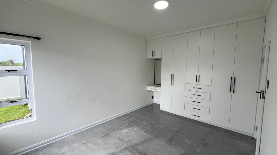 3 Bedroom Property for Sale in Aston Bay Eastern Cape